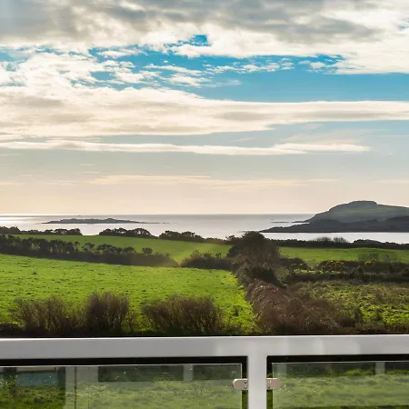 The Schooner Holiday home Goleen