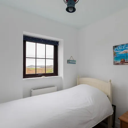 Holiday home The Schooner Goleen