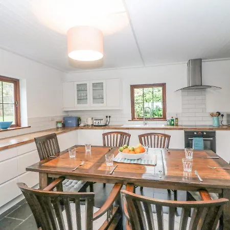The Schooner Holiday home Goleen